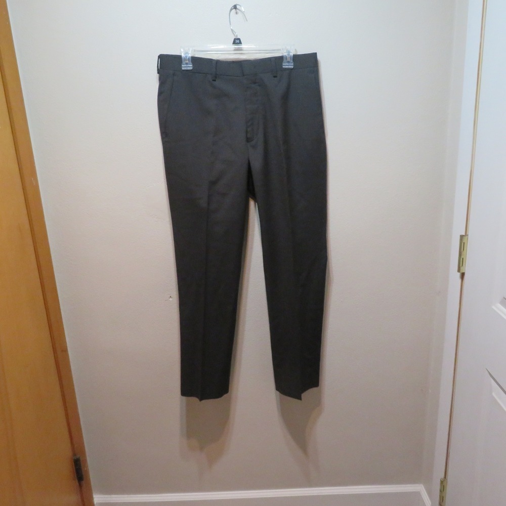 DKNY Mens 100% Wool Dress Pants Charcoal Grey Flat Front Trousers 34W x 30L